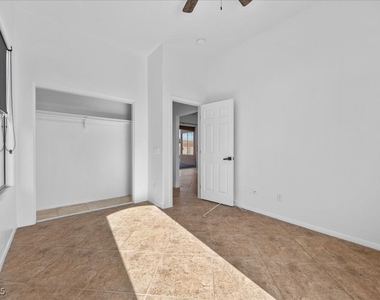 6332 Peggotty Avenue - Photo Thumbnail 21