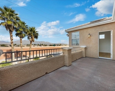 6332 Peggotty Avenue - Photo Thumbnail 39