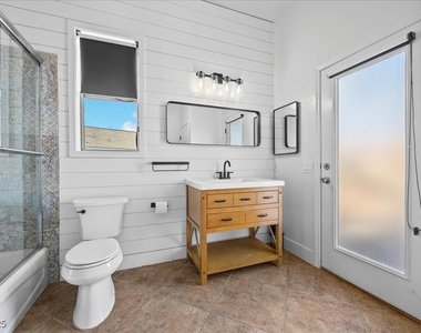 6332 Peggotty Avenue - Photo Thumbnail 31