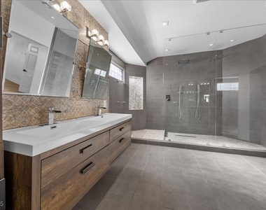 6332 Peggotty Avenue - Photo Thumbnail 35