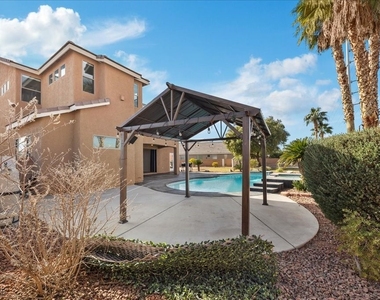 6332 Peggotty Avenue - Photo Thumbnail 47