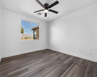 6332 Peggotty Avenue - Photo Thumbnail 28