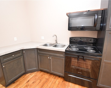 170 Court Street - Photo Thumbnail 3