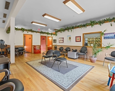 1628 W Genesee Street - Photo Thumbnail 10