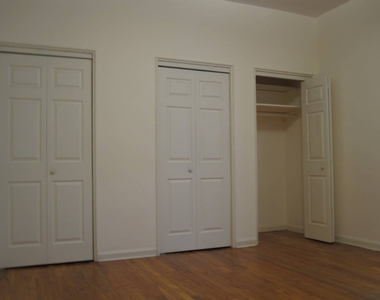 140 Claremont Avenue - Photo Thumbnail 2