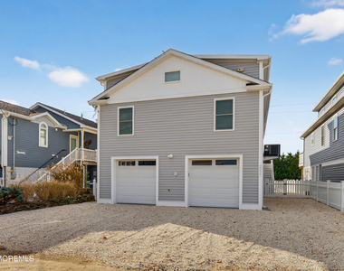 3255 Goa Way - Photo Thumbnail 32