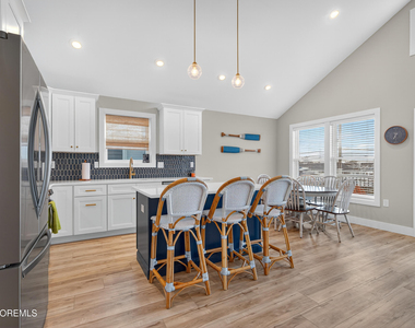 3255 Goa Way - Photo Thumbnail 8