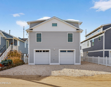 3255 Goa Way - Photo Thumbnail 1