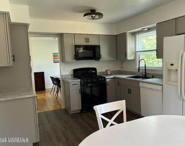 41 Heath Avenue - Photo Thumbnail 6