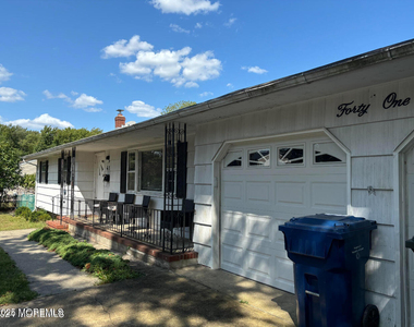 41 Heath Avenue - Photo Thumbnail 2