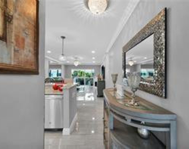 1461 S Ocean Boulevard - Photo Thumbnail 6