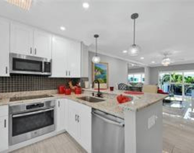 1461 S Ocean Boulevard - Photo Thumbnail 13
