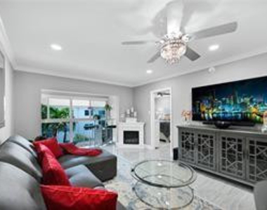 1461 S Ocean Boulevard - Photo Thumbnail 8