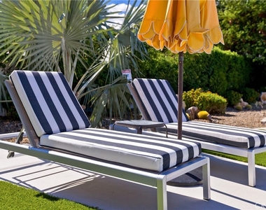 1057 E Marshall Way - Photo Thumbnail 40