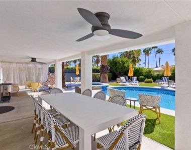 1057 E Marshall Way - Photo Thumbnail 30