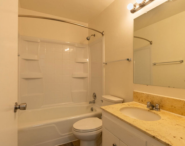 1538 Stanford Street - Photo Thumbnail 4