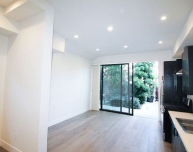 321 N Bixel Street - Photo Thumbnail 14