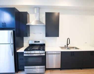 321 N Bixel Street - Photo Thumbnail 17