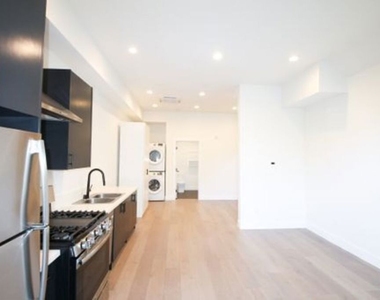 321 N Bixel Street - Photo Thumbnail 8