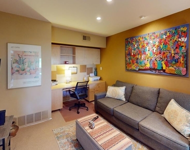 72350 Rim Drive - Photo Thumbnail 8