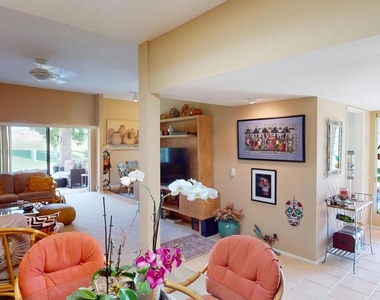 72350 Rim Drive - Photo Thumbnail 4
