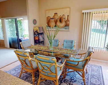 72350 Rim Drive - Photo Thumbnail 7