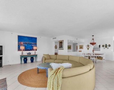 4100 N Ocean Drive - Photo Thumbnail 4