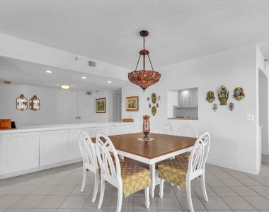 4100 N Ocean Drive - Photo Thumbnail 6