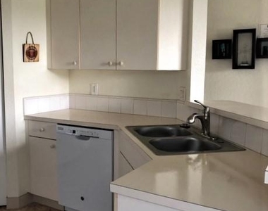 6204 Santa Margarito Drive - Photo Thumbnail 11