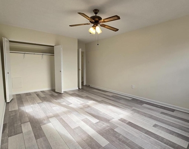 111 Chestnut Street - Photo Thumbnail 10