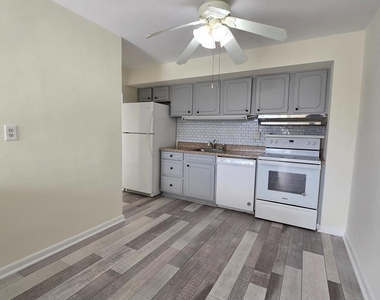 111 Chestnut Street - Photo Thumbnail 21