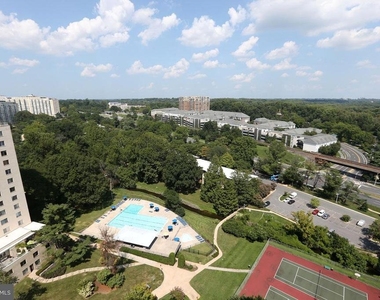 10101 Grosvenor Place - Photo Thumbnail 9
