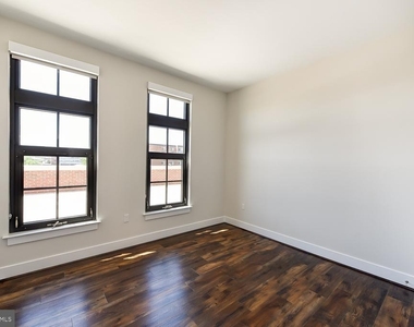 901 H Street Ne - Photo Thumbnail 16