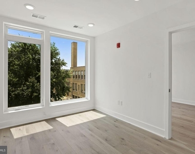 2027 Rhode Island Avenue Ne - Photo Thumbnail 18