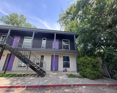 309 E Dean Ave - Photo Thumbnail 2