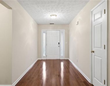 1632 Cagle Court - Photo Thumbnail 3