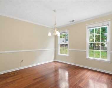 1632 Cagle Court - Photo Thumbnail 7