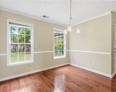 1632 Cagle Court - Photo Thumbnail 9