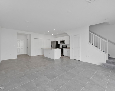 14236 Oviedo Place - Photo Thumbnail 7
