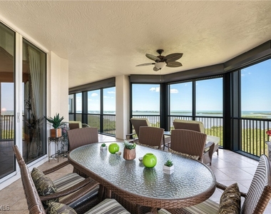4875 Pelican Colony Boulevard - Photo Thumbnail 2