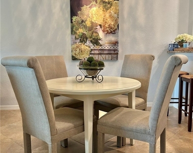 9532 Avellino Way - Photo Thumbnail 41