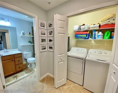 9532 Avellino Way - Photo Thumbnail 20