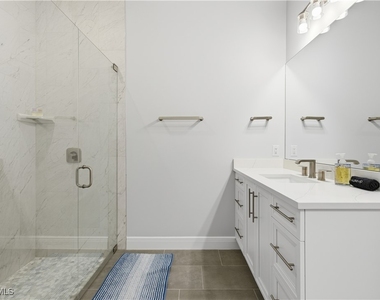 711 91st Avenue N - Photo Thumbnail 12