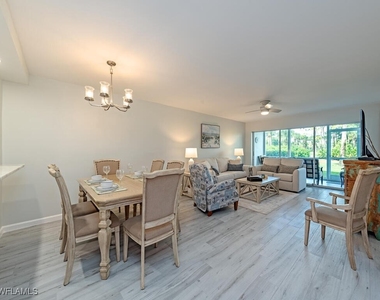 4556 Andover Way - Photo Thumbnail 2