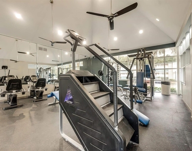 8162 Richmond Avenue - Photo Thumbnail 28