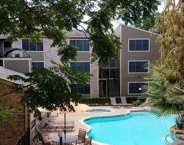 10250 Lands End Drive - Photo Thumbnail 21