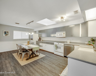 3319 Kirkland Road Ne - Photo Thumbnail 1