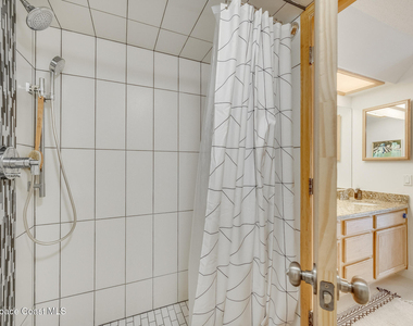 3319 Kirkland Road Ne - Photo Thumbnail 17