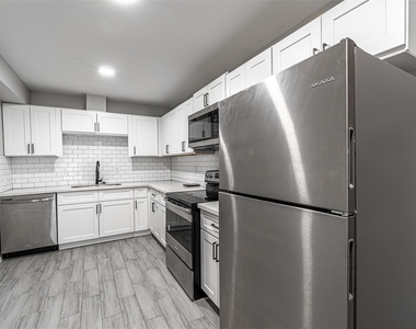 9711 Linkmeadow Lane - Photo Thumbnail 22
