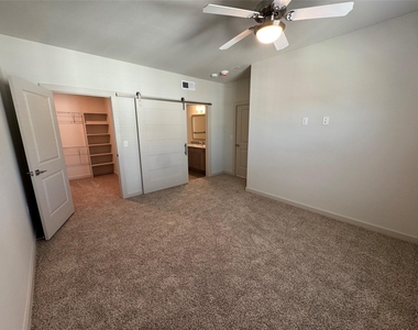 6000 Jones Road - Photo Thumbnail 8